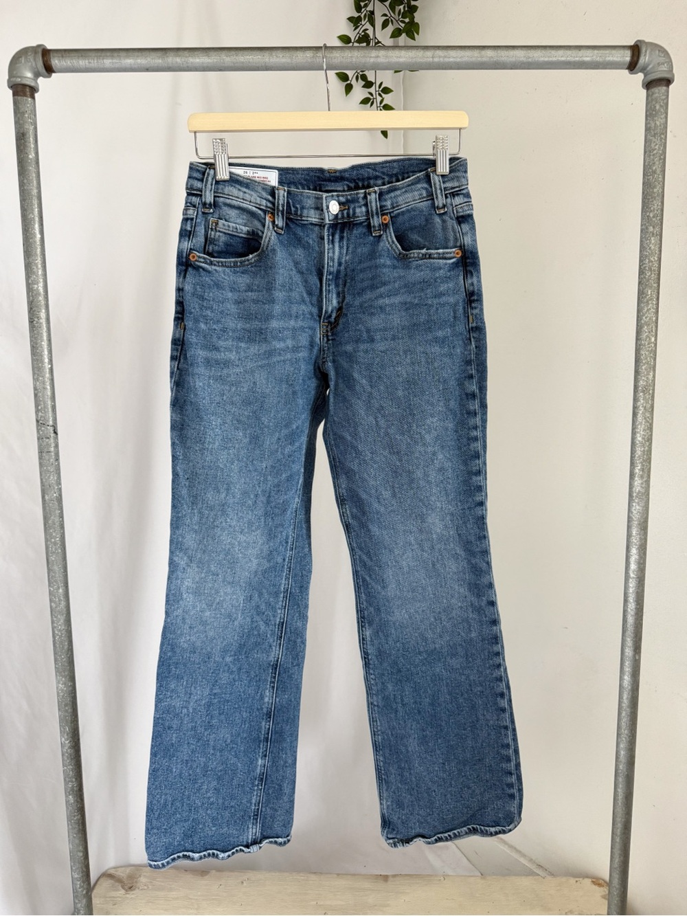 Gap 90’s loose flare midrise jeans